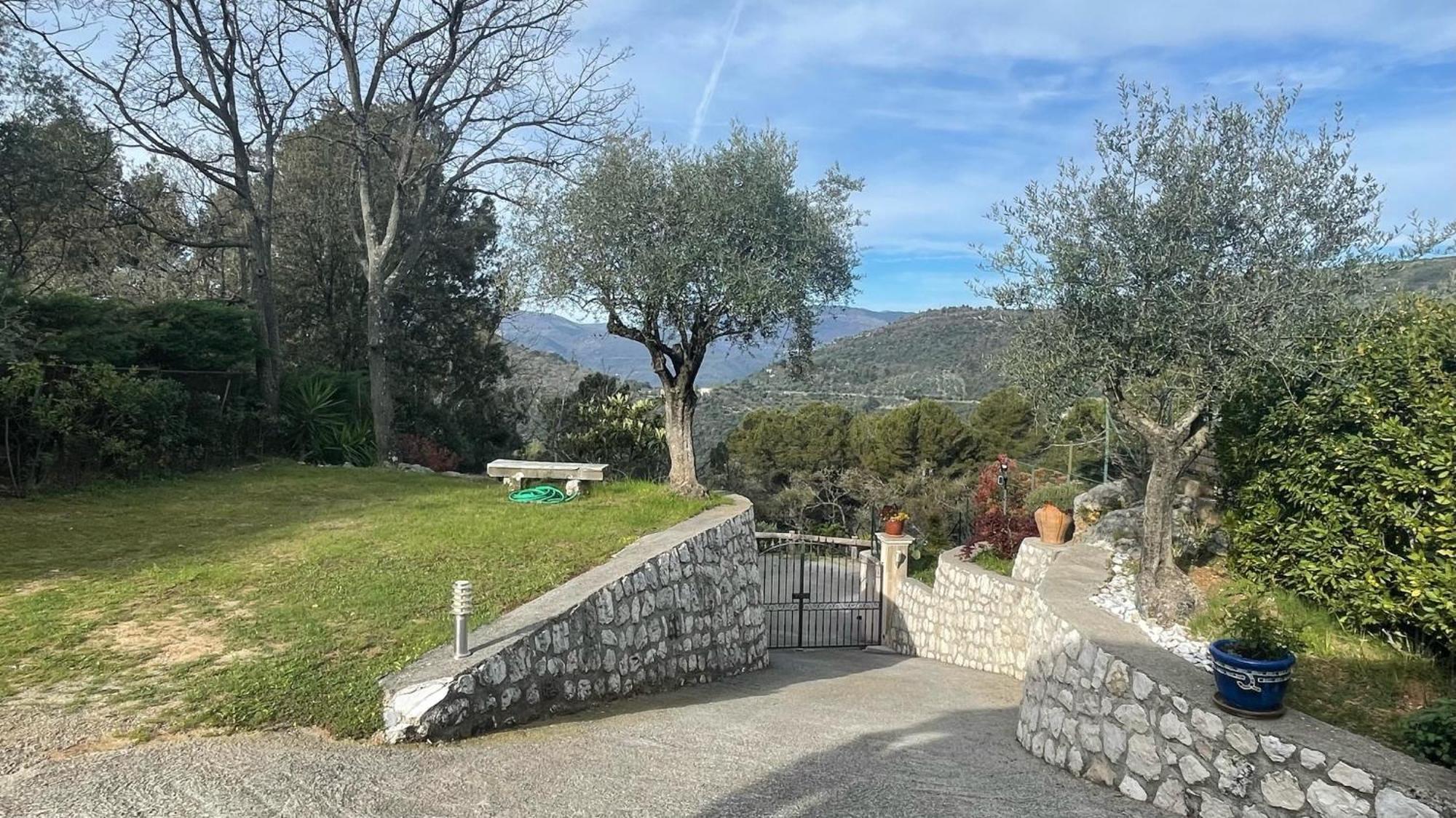 Rez De Jardin, Entre Mer Et Montagne Levens Esterno foto